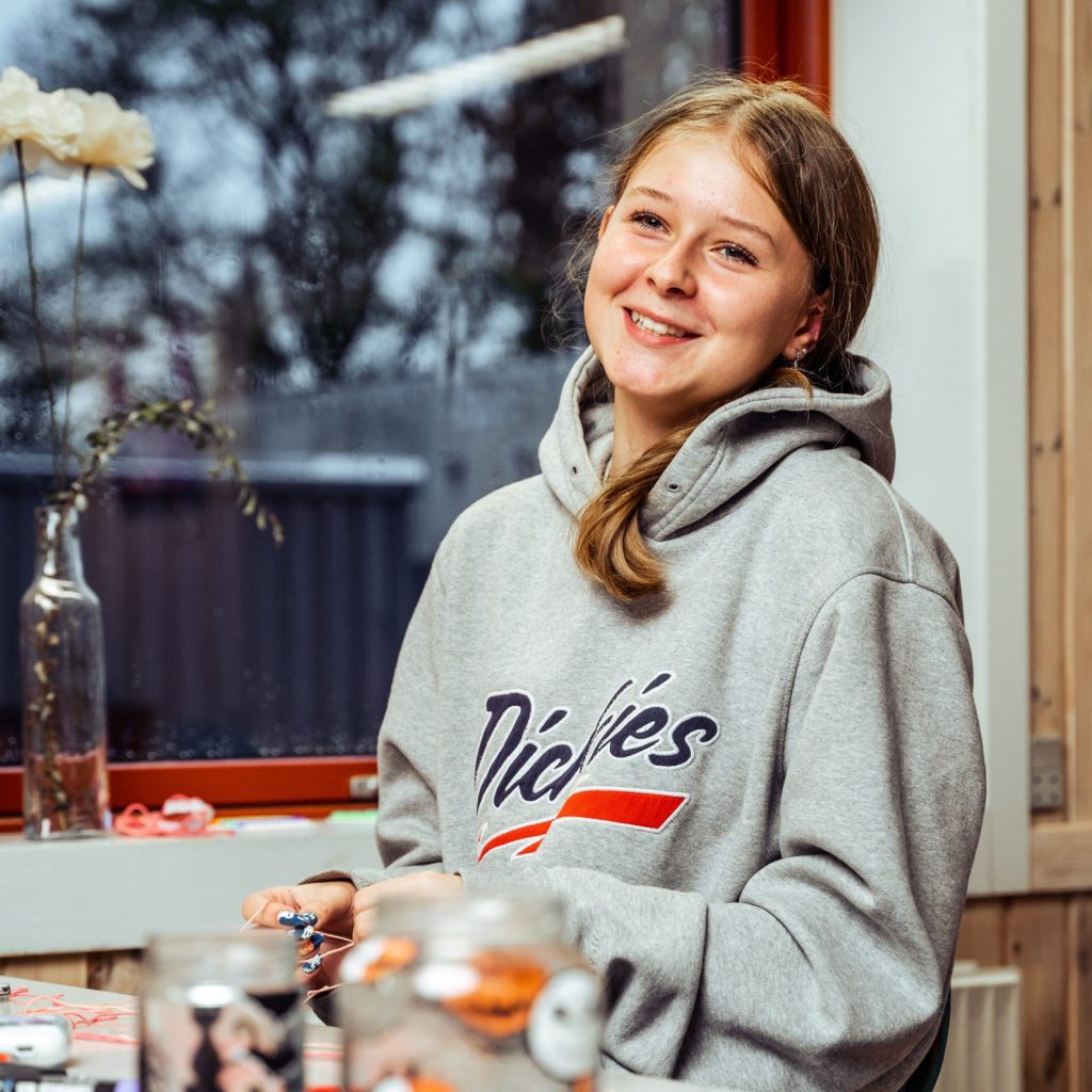 kreativ elev på design efterskole i jylland med stærkt fælleskab